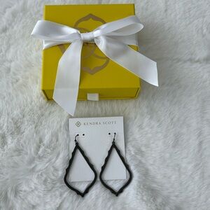 Kendra Scott earings
